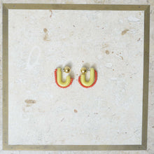 Load image into Gallery viewer, A_YAGA × YEAH RIGHT!!_Glass And Beads Hoop U Pierce
