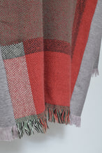 Load image into Gallery viewer, PNK FRINGE RUG L/S SH_02A
